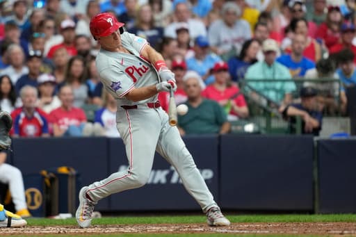 J.T. Realmuto hits 3-run homer in 5-run 6th and Phillies hold off Brewers 9-8