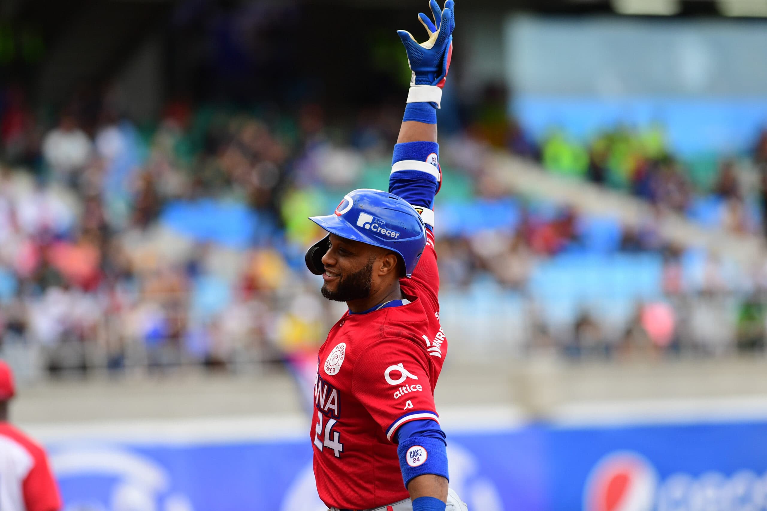 Robinson Cano Drives In Winner as Dominican Republic Tops Cuba at Caribbean Series