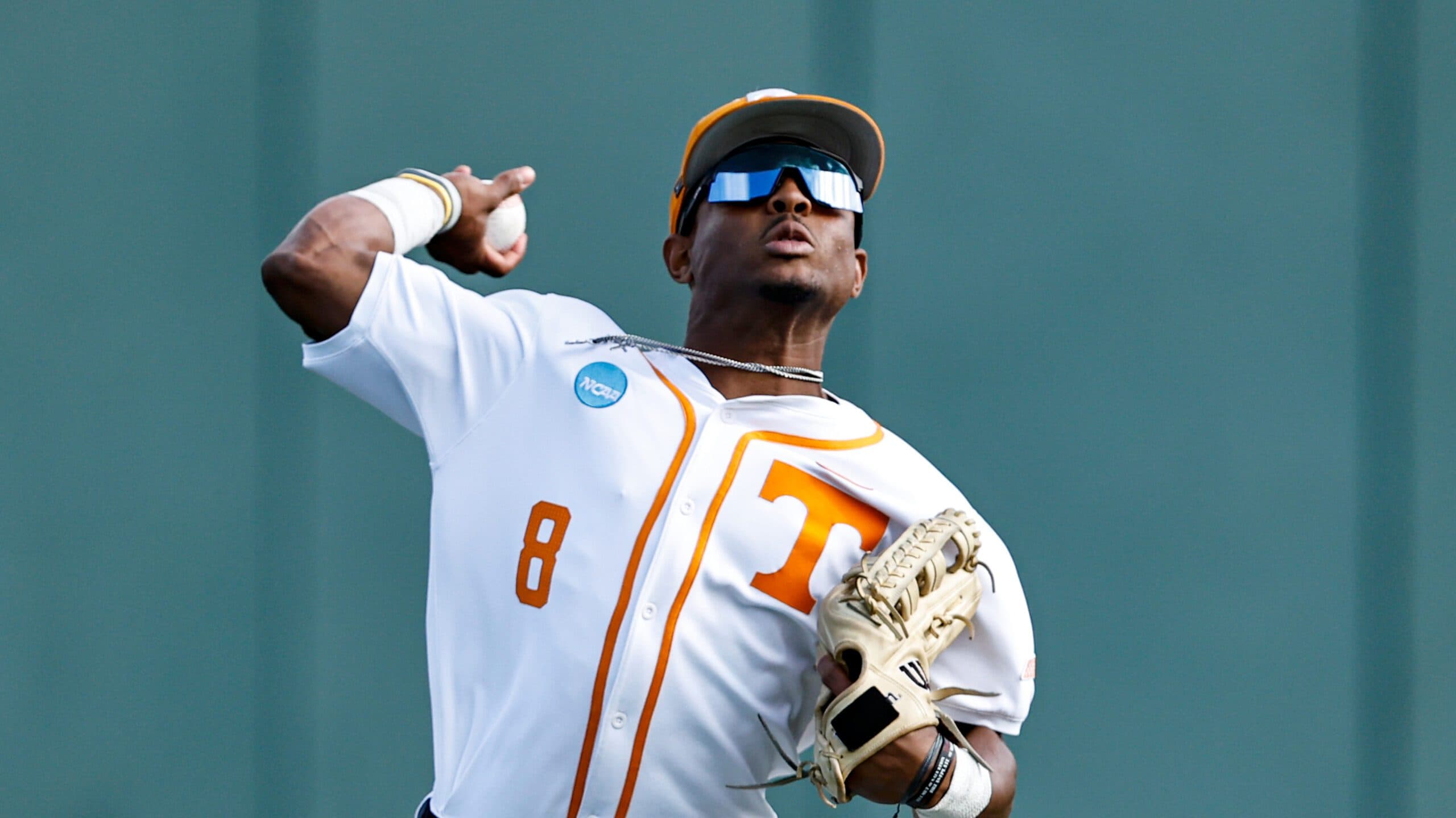 Tennessee Volunteers Playing in Minor League Ballparks for 2025 Fall Scrimmages