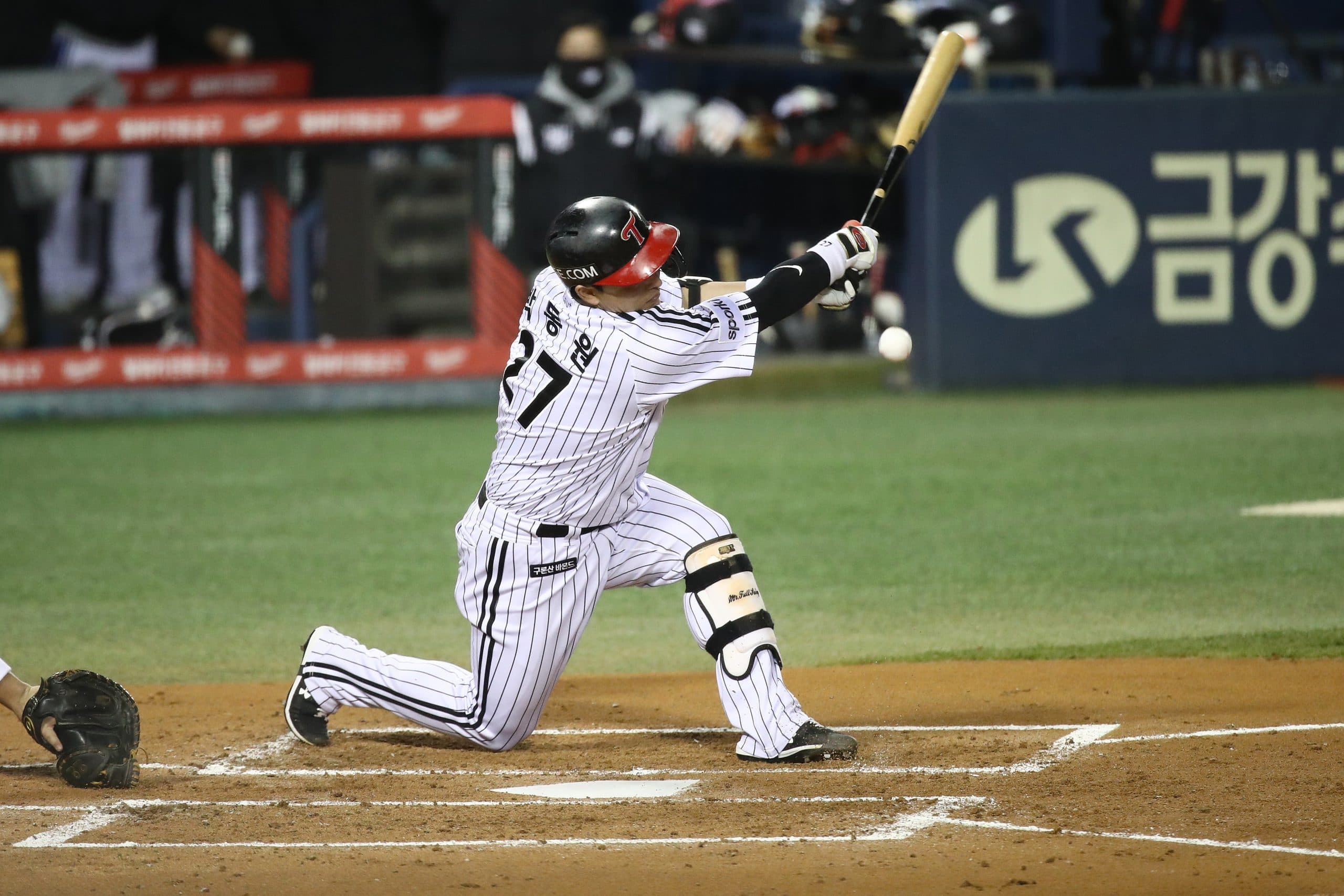 KBO Playoffs: Twins Even Series 1-1 Against Wiz