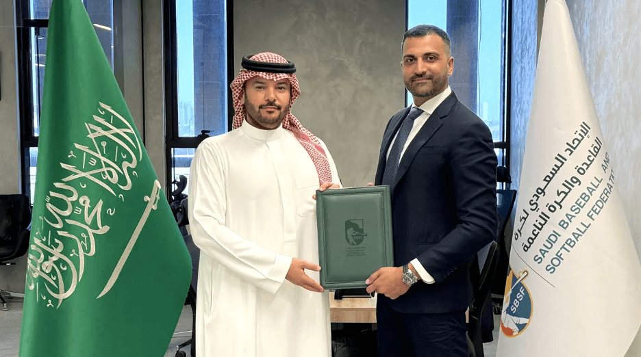 Baseball United CEO Kash Shaikh and the Saudi Baseball and Softball Federation’s Nayef bin Muhammad Abdul Mohsen bin Humaid. (Photo Courtesy of Baseball United.)