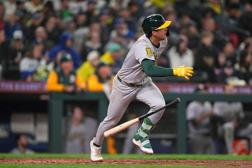 Brent Rooker and Max Muncy homer to help the Athletics beat the Mariners, 7-0