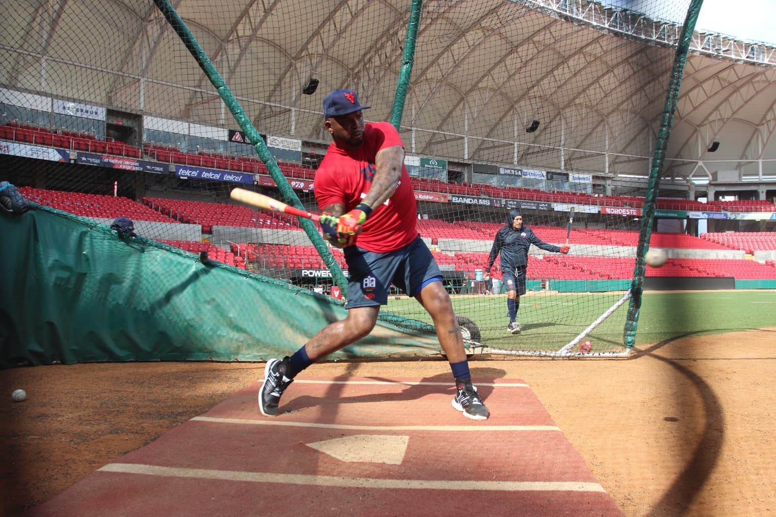 LAMP: Kennys Vargas Arrives to Venados de Mazatlan Camp