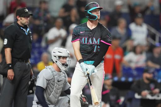 Johnston’s two-run homer in 11th lifts Marlins to 6-4 win over Tigers