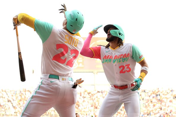 MLB Mexico City Series: An Offensive Explosion Powers Padres Past Giants 16-11