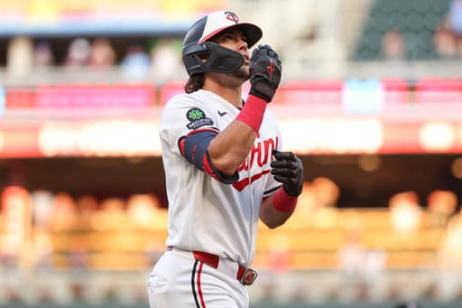 Gray’s 2nd grand slam of the season helps Twins beat the White Sox 9-4
