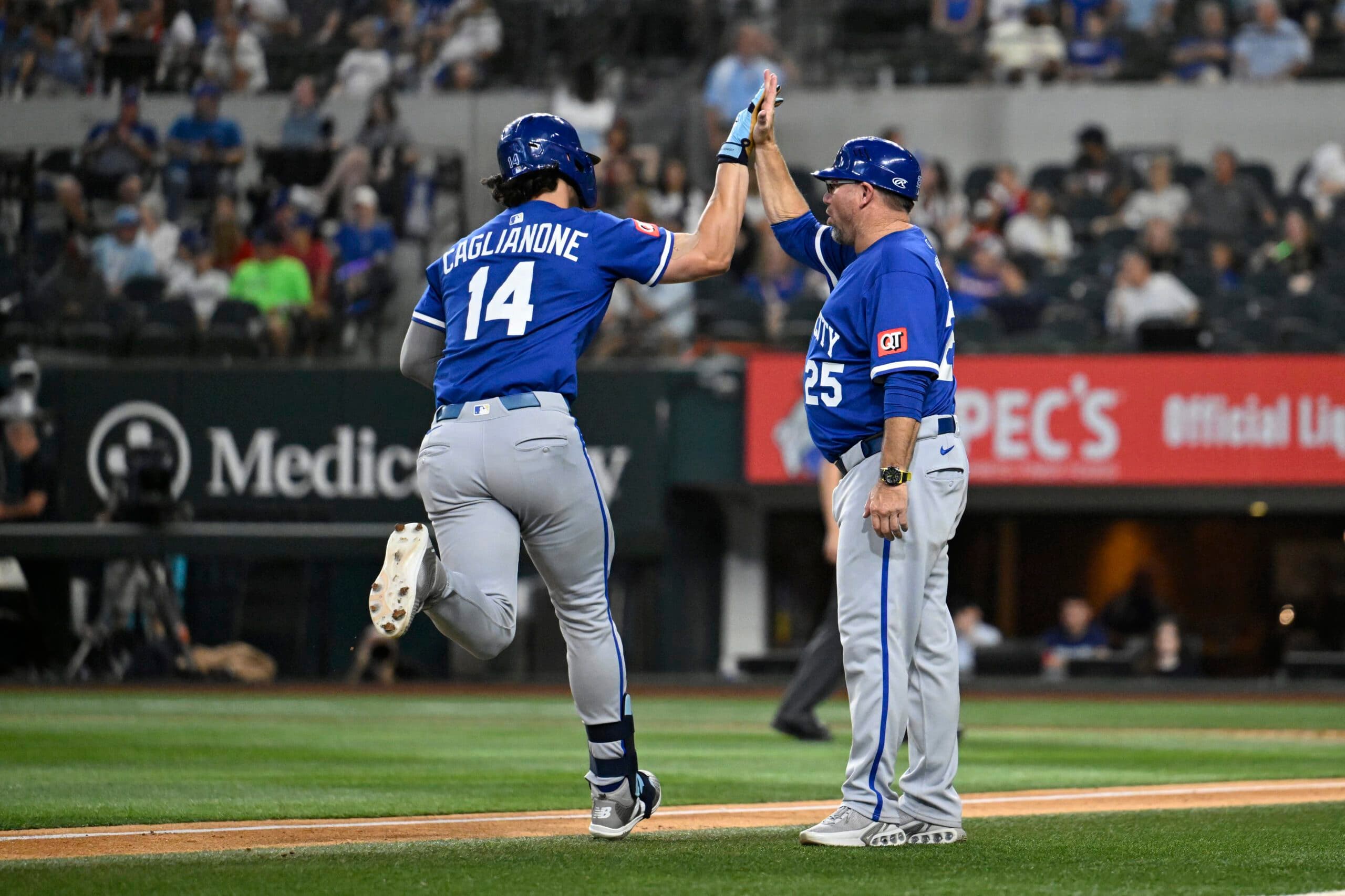 Jac Caglianone goes deep twice for 1st homers in majors as Royals beat Rangers 4-1