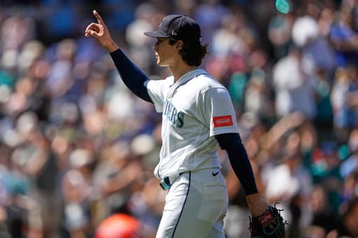 Bryan Woo throws 7 scoreless innings as the Mariners beat the Orioles 3-0