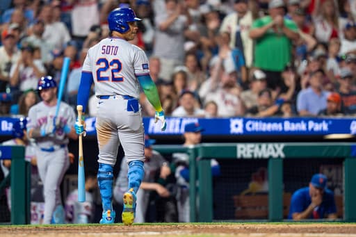 Mets slugger Juan Soto leaves game against Cubs with back tightness