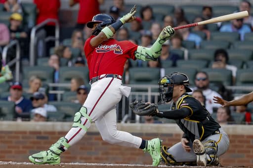 Braves put Ronald Acuña Jr. on 10-day injured list with left hamstring strain