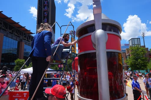 Big brew: Texas Rangers and Bud set a world record with a 12-foot tall, 600-gallon beer