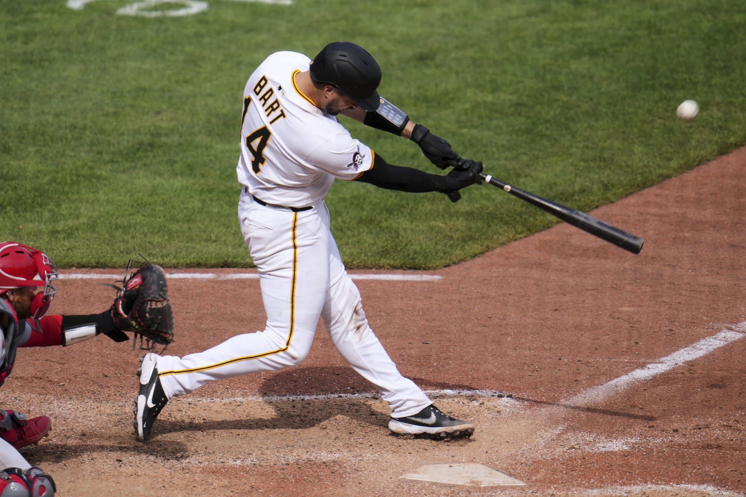 Joey Bart singles in 13th to give Pirates 2-1 win over Cardinals despite 6 hitless from Fedde