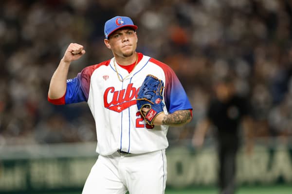 MLB: Cuban P Yariel Rodriguez Declared Free Agent, Multiple Teams Interested