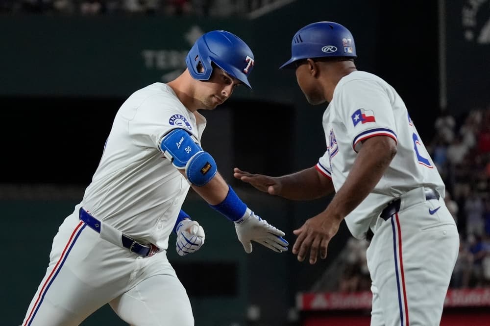 Nathaniel Lowe starting to go deep for the Rangers, who are trying to get on track