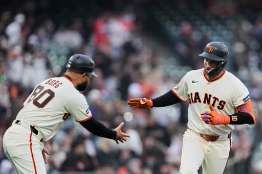 San Francisco Giants hire Gary Pettis as their third base coach