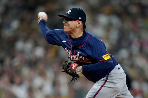 He’s back! 41-year-old reliever Jesse Chavez returns again for his seventh stint with Braves