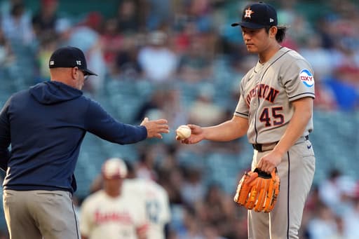 Astros shift Tatsuya Imai to the bullpen for the Rangers series after a rough start