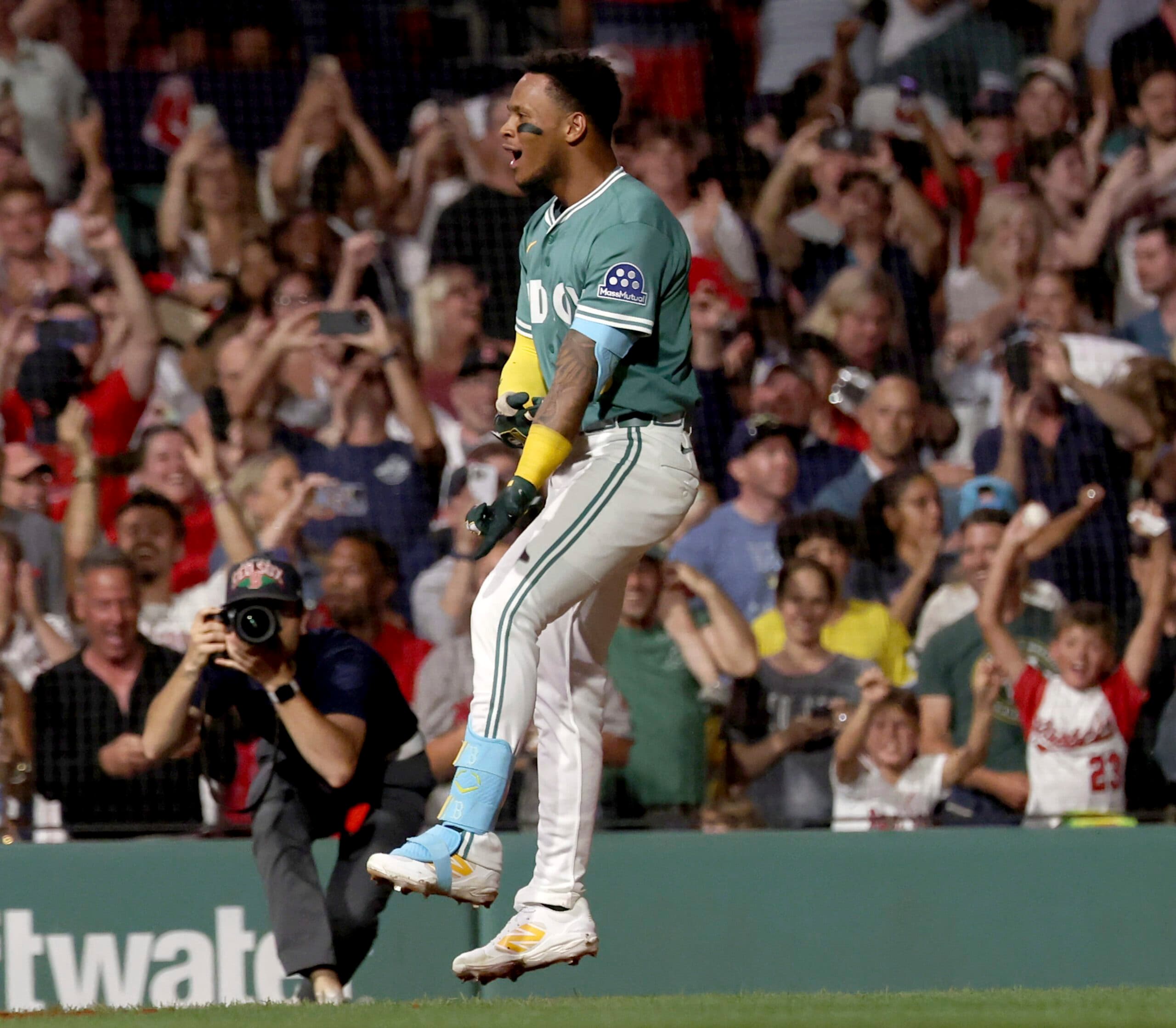 Ceddanne Rafaela Commits to Kingdom of the Netherlands For 2026 WBC