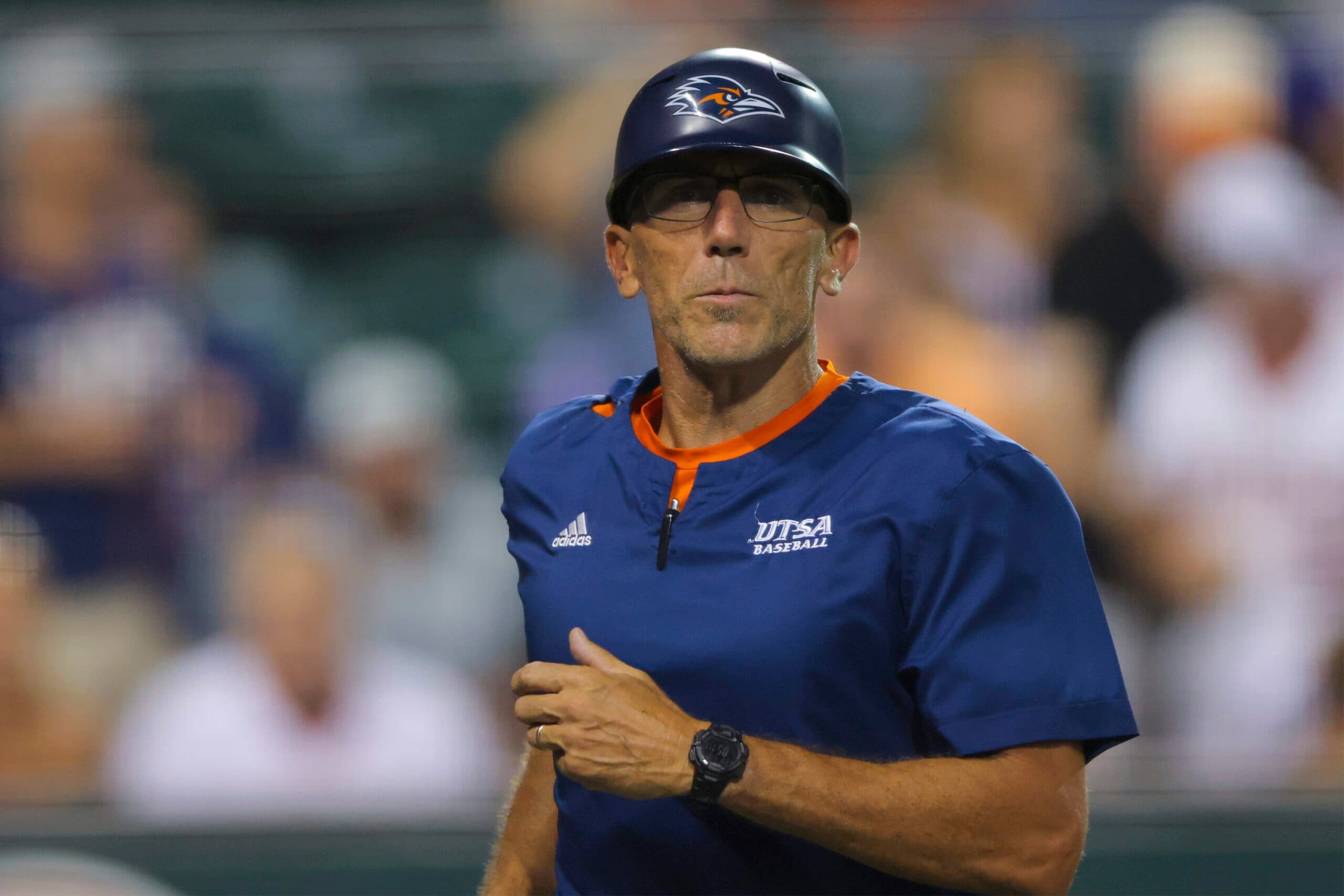 UTSA Head Coach Pat Hallmark Receives Contract Extension
