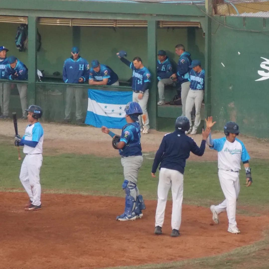 Pan Am Qualifier: Panama Demolishes Peru, Argentina Tops Honduras