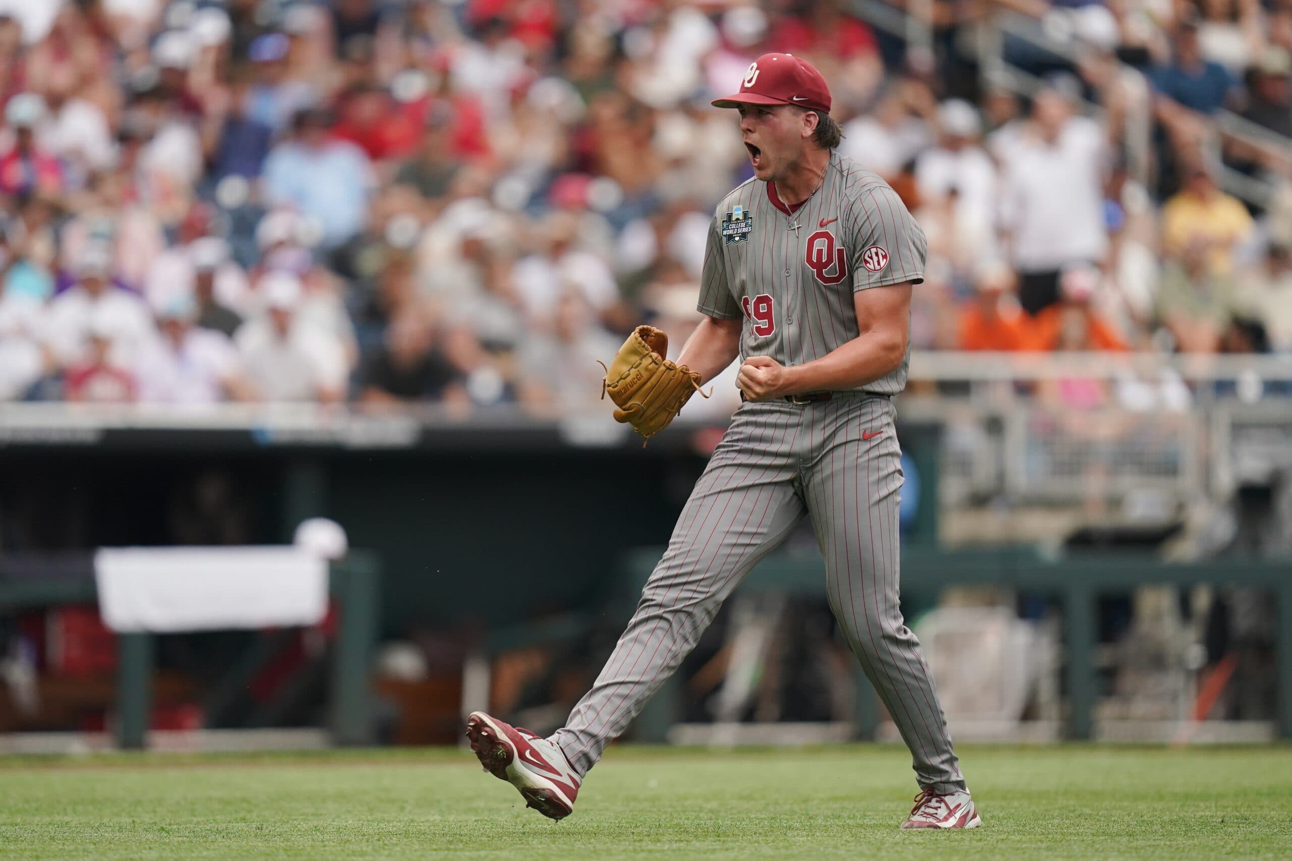 2026 Men’s College World Series: Oklahoma Blanks Alabama 9-0 Behind Lachance’s Gutsy Play, Rager’s Stellar Pitching