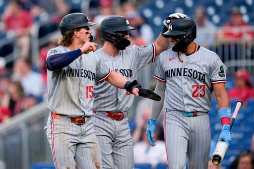 Buxton hits 3-run HR, Bradley has 8 strikeouts to help Twins beat Nationals 11-3