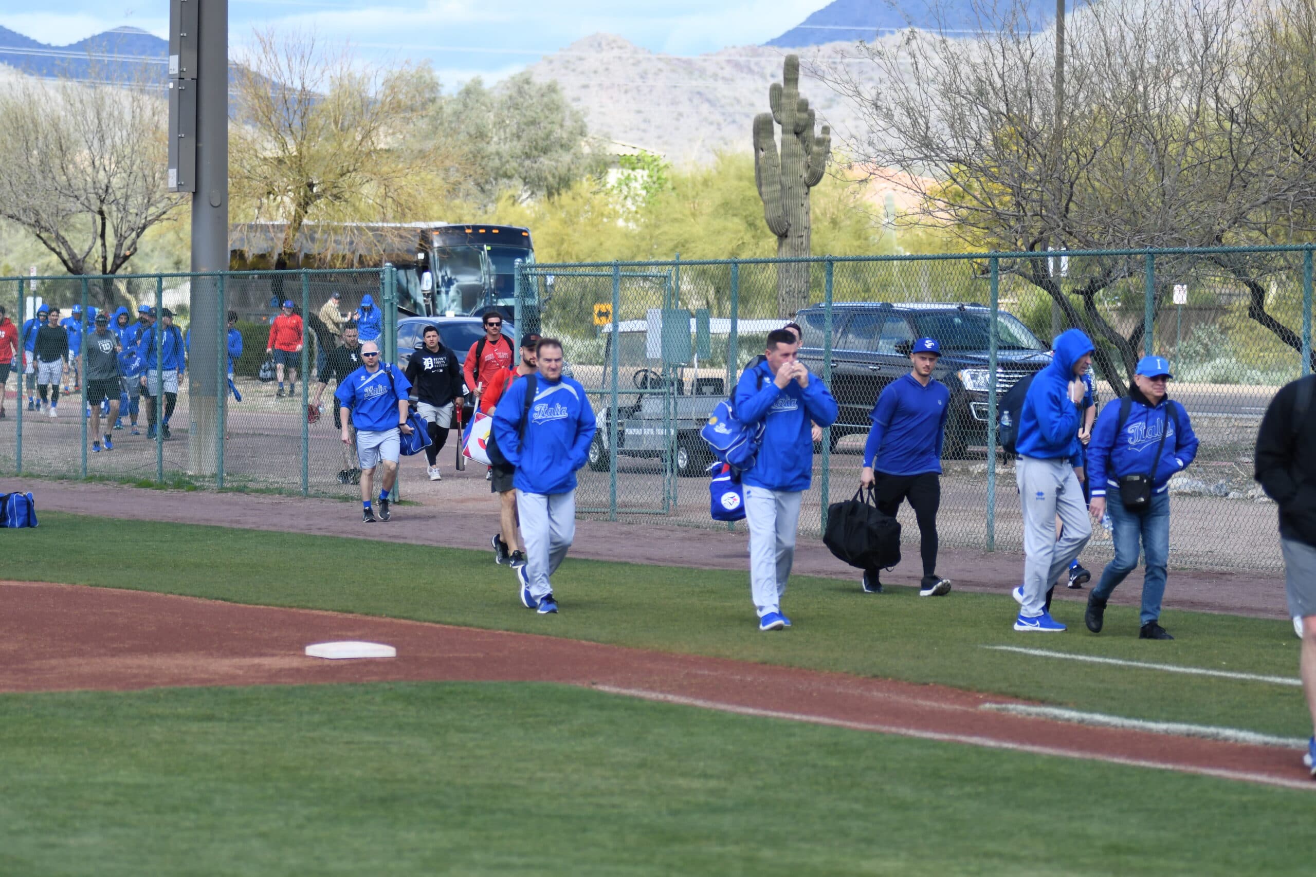 Team Italy Practices in Arizona, Enjoys Send-off Dinner Before Heading to World Baseball Classic