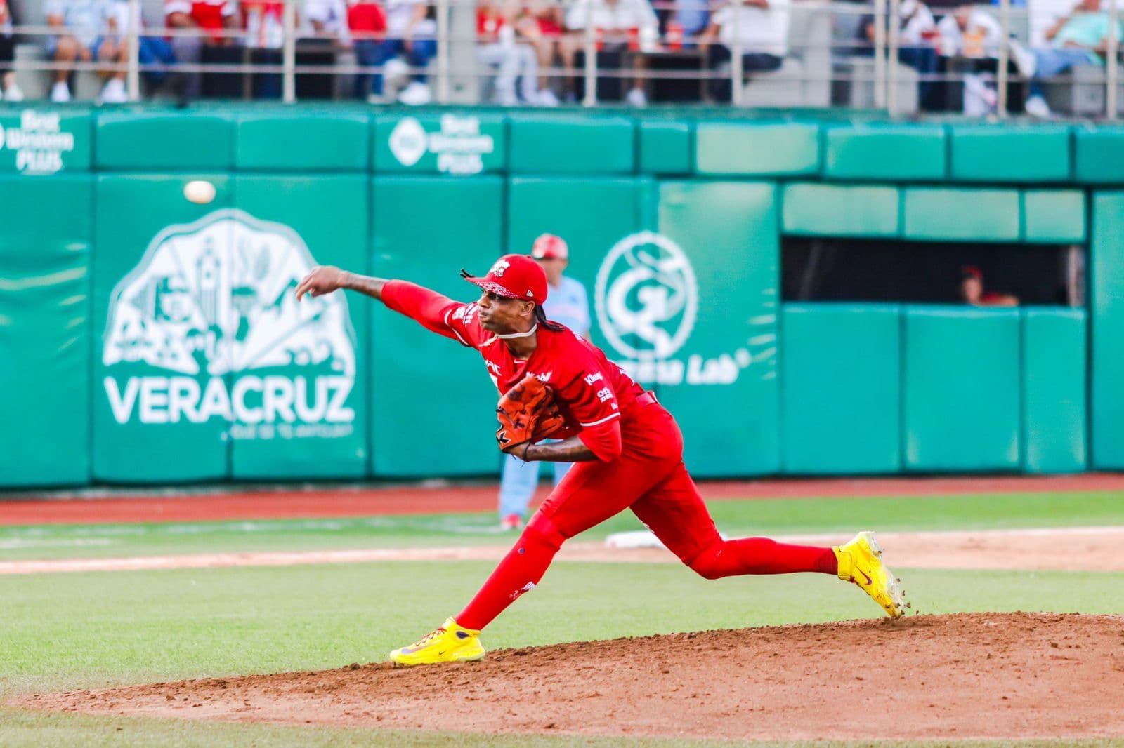 Liga Mexicana de Beisbol: Bird Is The Word In Torreon, Where Former Yankee Joins Union Laguna