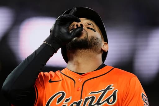 Willy Adames, Jung Hoo Lee each drive in three runs as Giants send Dodgers to seventh straight loss