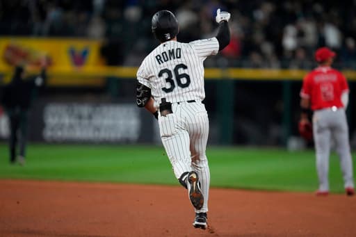Romo hits first 2 career home runs as White Sox beat Soriano and Angels, 5-2