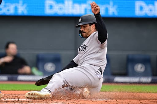 Yankees rally with 5-run 9th inning to beat Blue Jays 8-3
