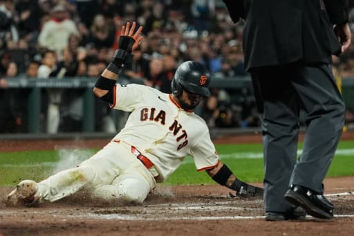 Schmitt homers, McDonald sharp as Giants edge Padres 3-2 to end 6-game skid