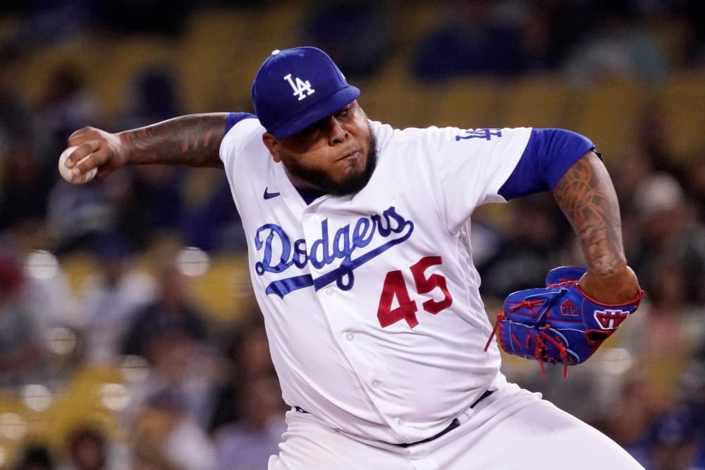 Former Major League pitcher Reyes Moronta dies in a motorcycle crash in the Dominican Republic