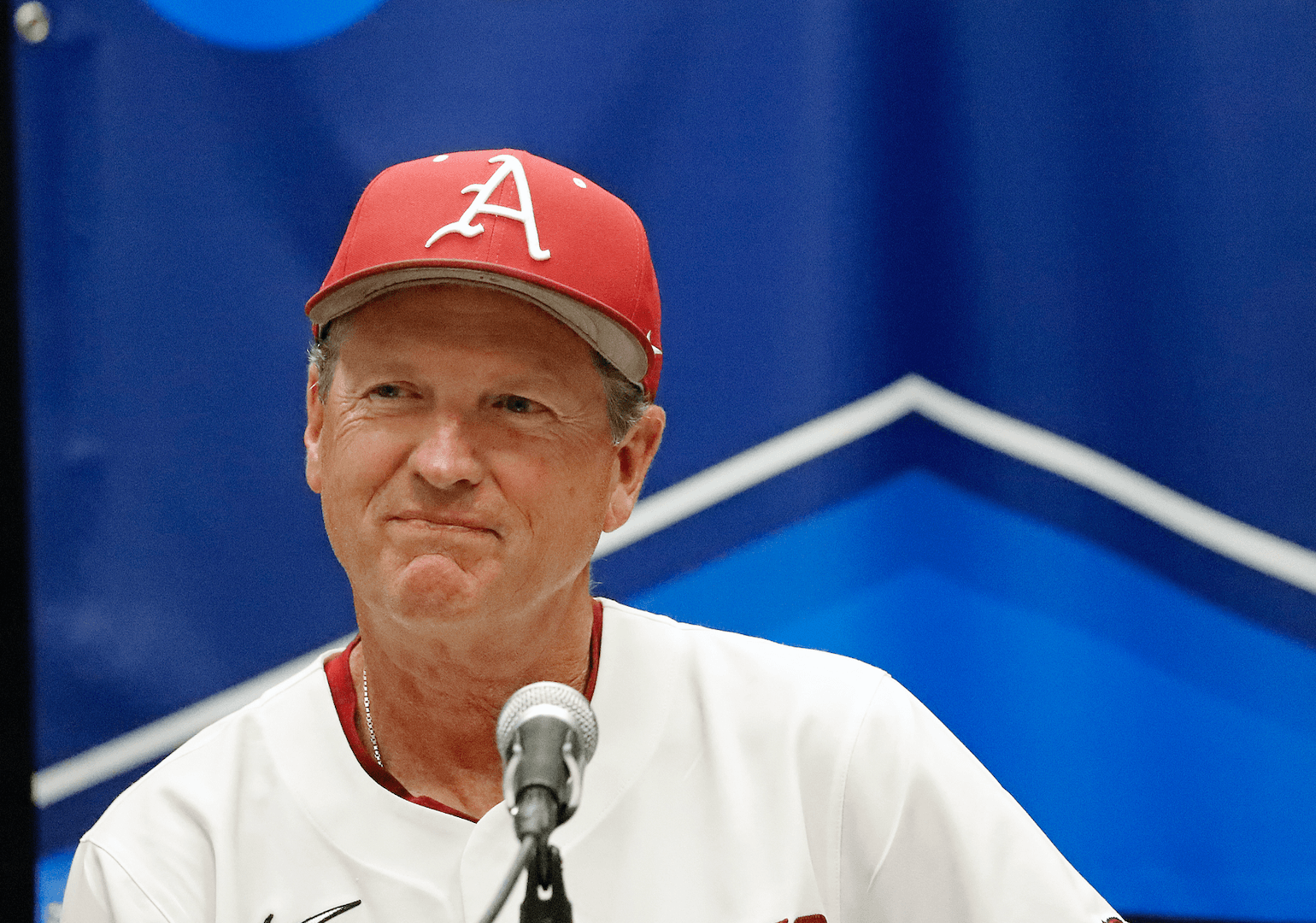 Arkansas Head Coach Dave Van Horn Accomplishes 900th Win During Ole Miss Series