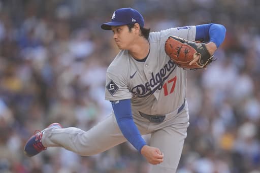 Shohei Ohtani homers on first pitch, then throws 5 sharp innings in Dodgers’ 4-0 win over Padres
