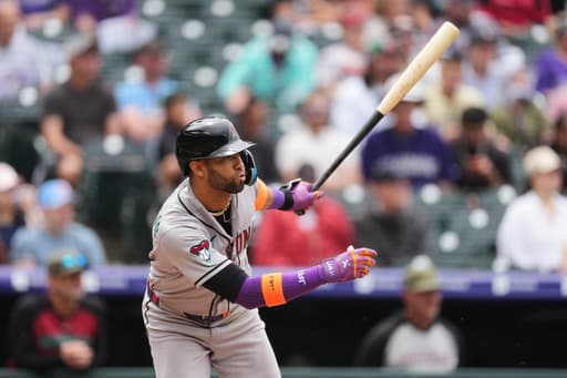 Diamondbacks’ Lourdes Gurriel Jr. leaves game vs. Rockies with left hamstring tightness