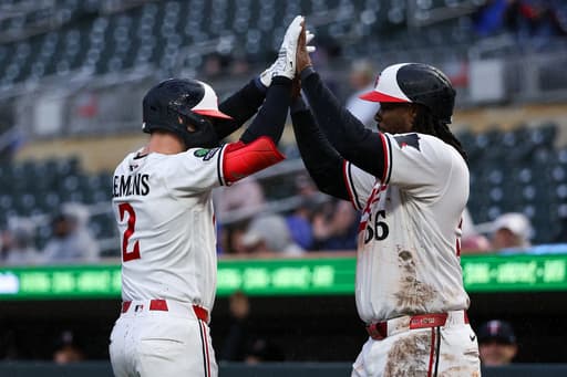 Kody Clemens homers, drives in 5 runs to power the Twins to an 11-4 win over Mariners