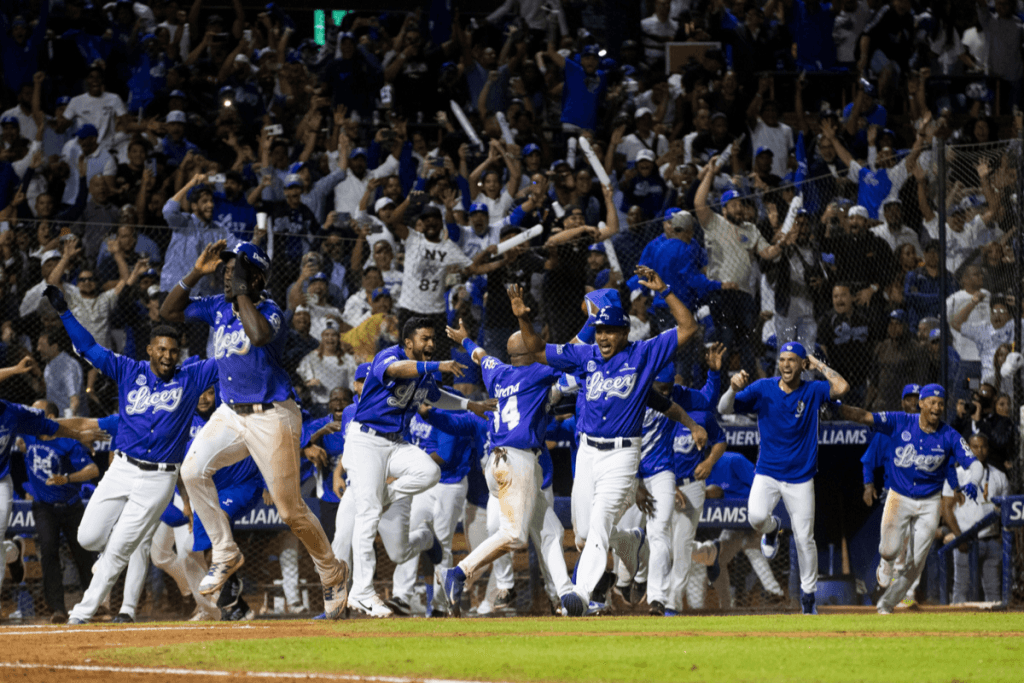 LIDOM: Tigres del Licey Take Game 1 in 14 Innings