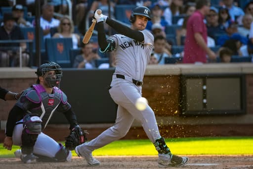 Bellinger’s shoestring catch starts double play, helps Yankees end 6-game losing streak