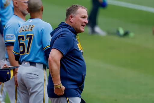 Brewers manager Pat Murphy plans surgeries on his back on Thursday and hip during the All-Star break