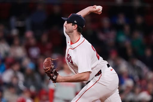 Red Sox place reliever Garrett Whitlock on the 15-day injured list with left knee inflammation