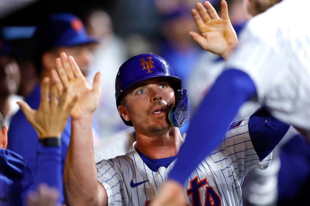 Alonso doubles as pitch hitter and sparks Mets comeback, a day after hit on hand by pitch