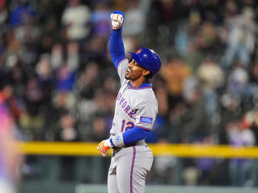 Lindor comes through as pinch hitter in 9th on broken toe, hits 2-run double as Mets beat Rockies