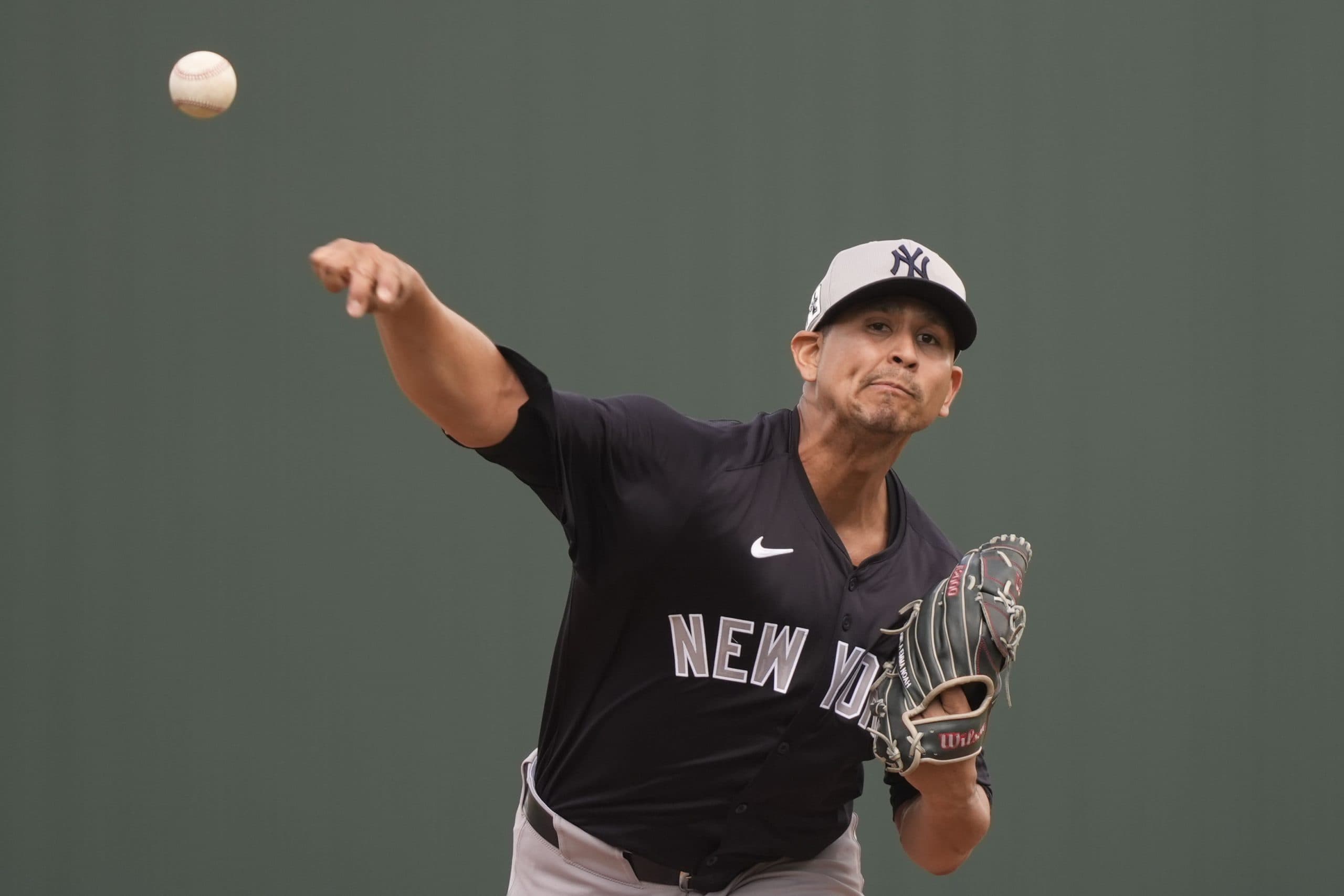 Carlos Carrasco lands major league contract with Yankees following strong showing in spring training