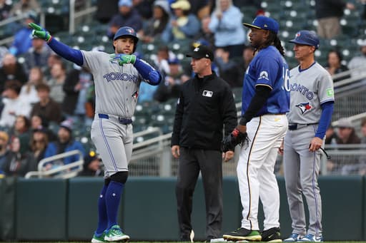 Okamoto goes deep twice, Sosa and Pinango each have three hits; Blue Jays beat Twins 7-3