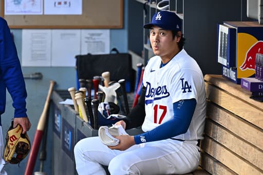 Roberts: Ohtani to start Wednesday vs the Rays as knee swelling ‘completely dissipated’