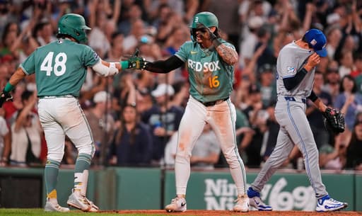 Seigler has first career 4-hit game to help the Red Sox beat the Blue Jays