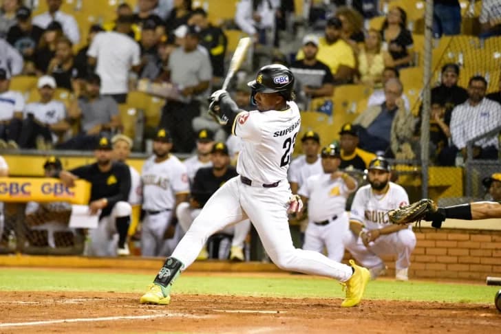 LIDOM: Aguilas, Estrellas Put On Fireworks Display As Play Resumes After Hurricane Watch