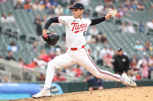 Twins call up LHP Anthony Misiewicz and designate LHP Joey Wentz for assignment