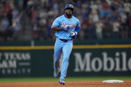 Langford and García both homer in the 6th to push Rangers past Red Sox 3-2